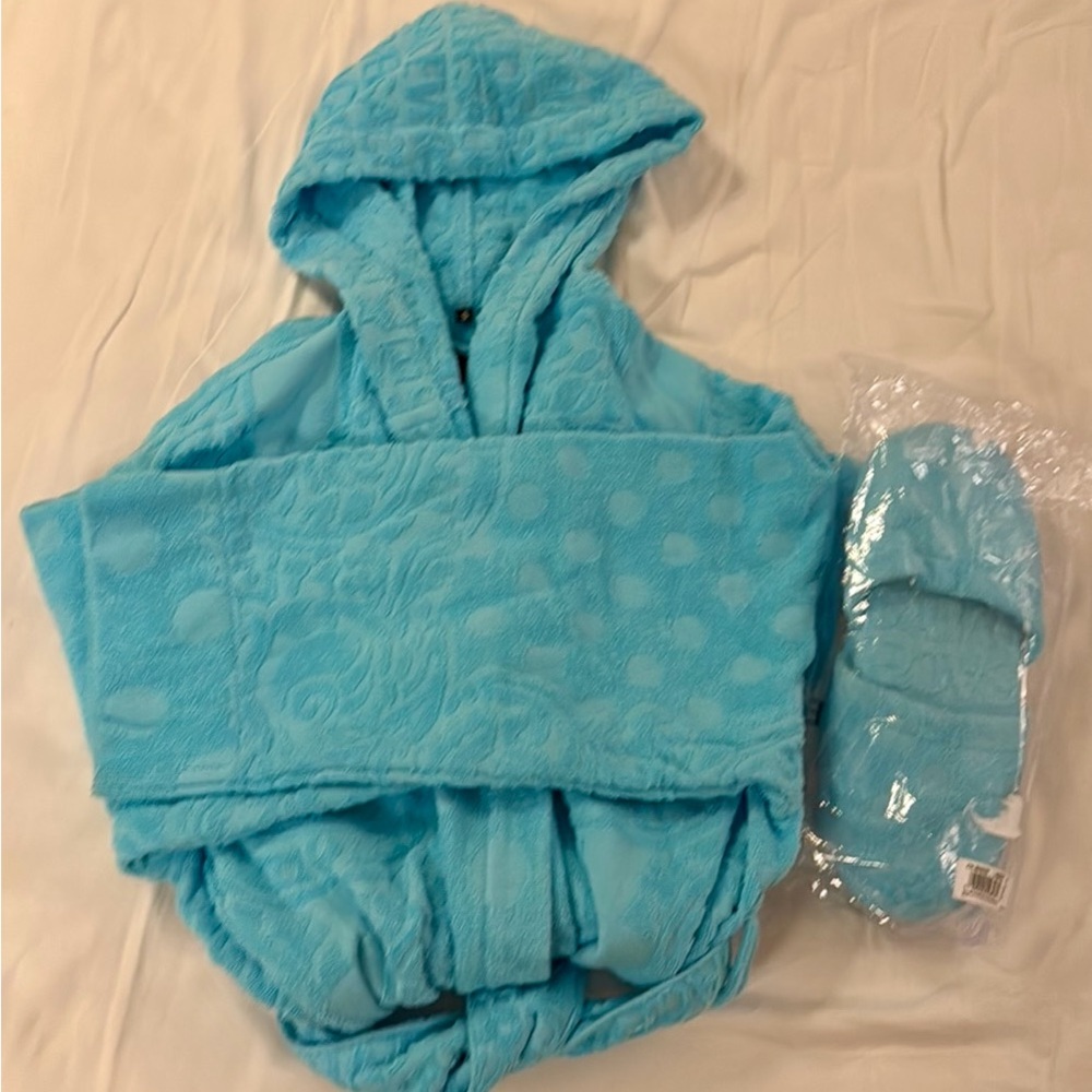 Versace Allover polka dot bathrobe and slipper set